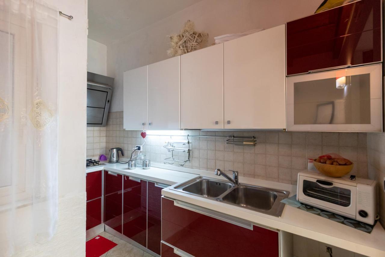נאפולי Apartment With Sea View With 2 Lifts Above Montesanto! מראה חיצוני תמונה