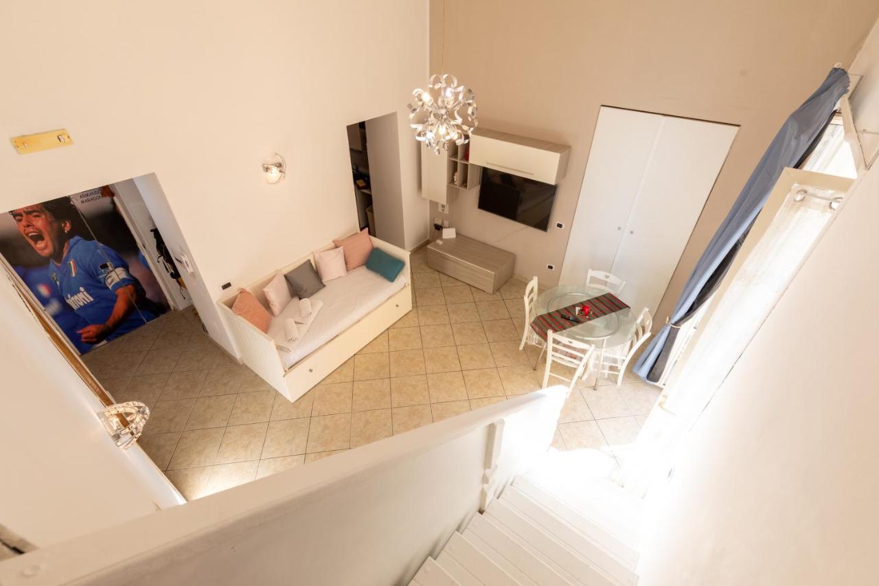 נאפולי Apartment With Sea View With 2 Lifts Above Montesanto! מראה חיצוני תמונה