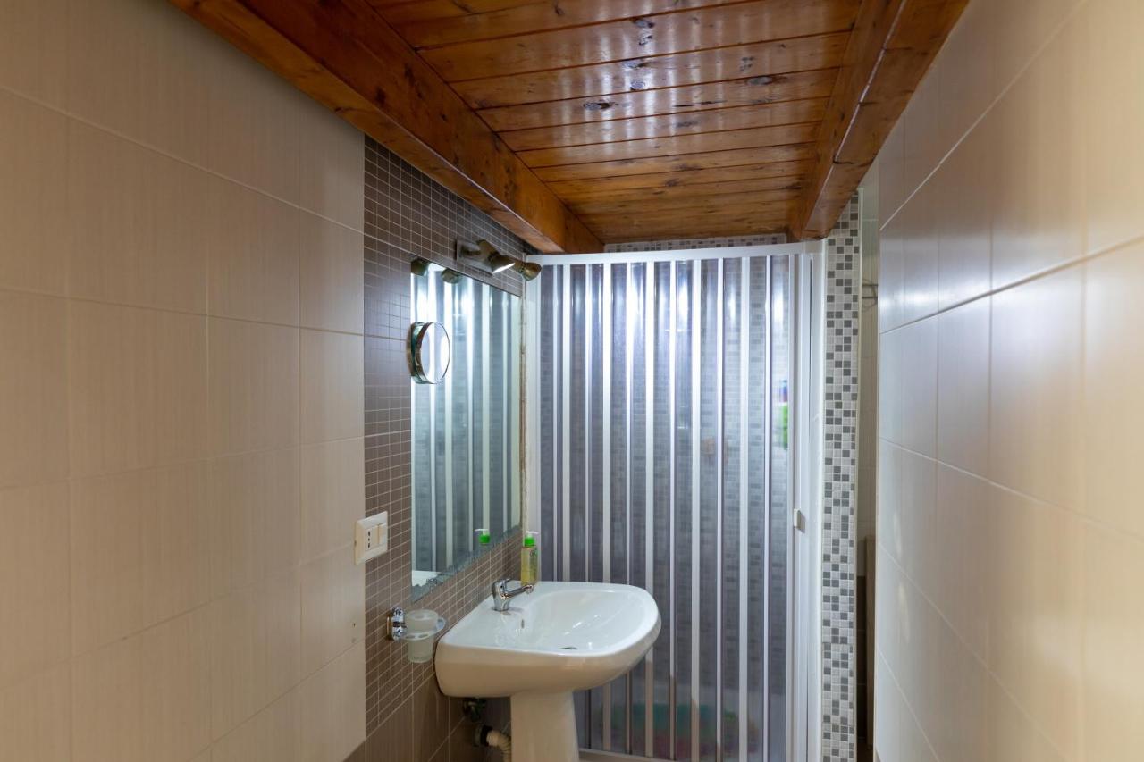 נאפולי Apartment With Sea View With 2 Lifts Above Montesanto! מראה חיצוני תמונה