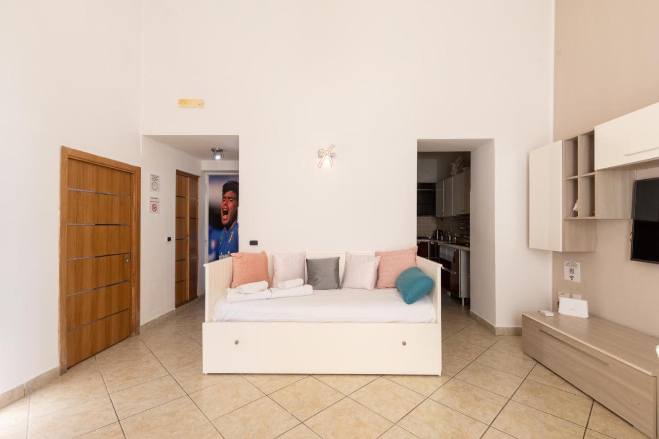 נאפולי Apartment With Sea View With 2 Lifts Above Montesanto! מראה חיצוני תמונה