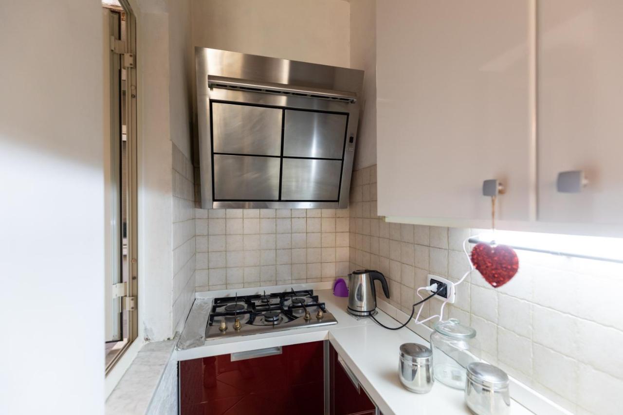 נאפולי Apartment With Sea View With 2 Lifts Above Montesanto! מראה חיצוני תמונה